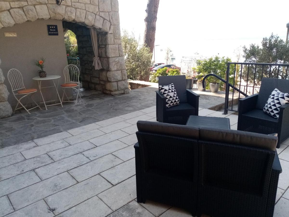 אומיס Apartment Zizi מראה חיצוני תמונה